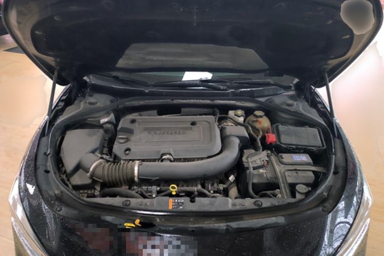 Used Buick LaCrosse 2021 652T Luxury Model Engine Bay