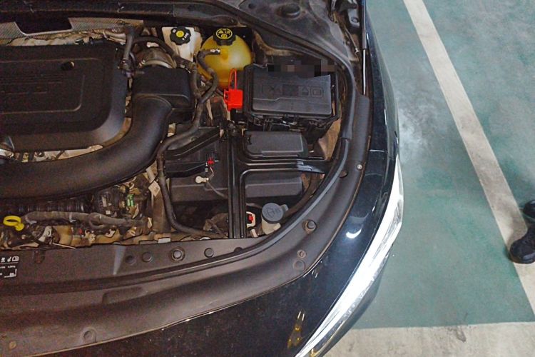Used Buick LaCrosse 2021 652T Luxury Model Engine Bay Left