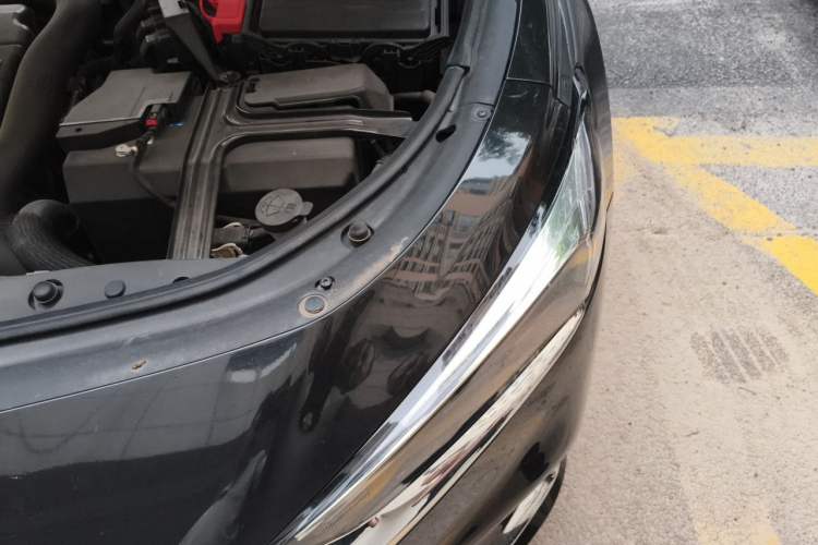 Used Buick LaCrosse 2021 552T Luxury Version Engine Bay Left