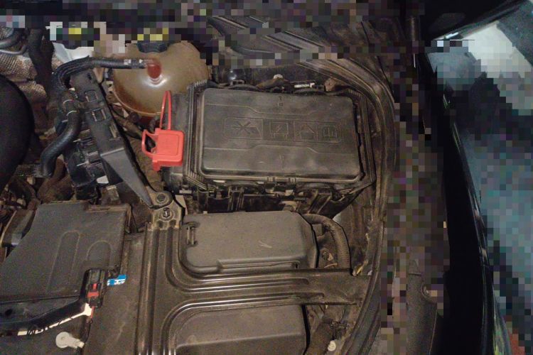 Used Buick LaCrosse 2021 552T Luxury Version Engine Bay Left