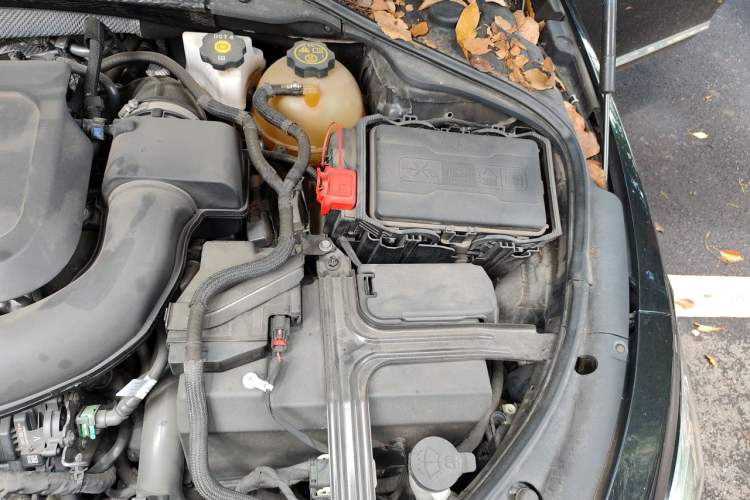 Used Buick LaCrosse 2021 652T Luxury Model Engine Bay Left