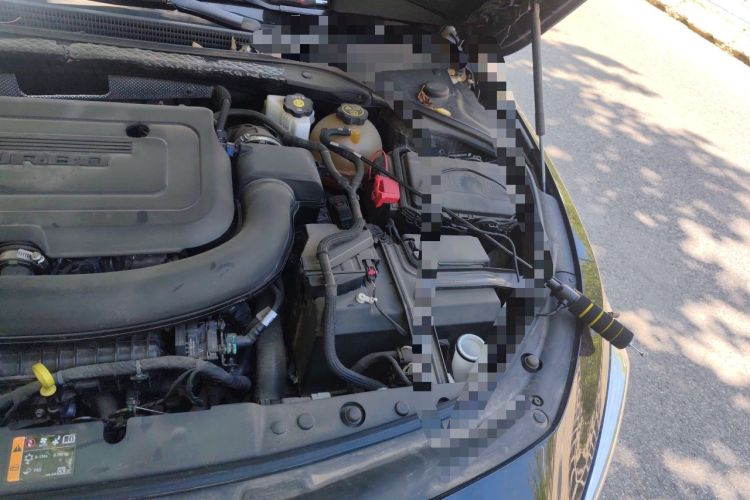 Used Buick LaCrosse 2021 Avenir Avia First-Edition Model Engine Bay Left