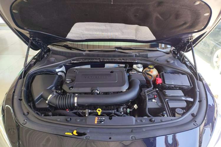 Used Buick LaCrosse 2021 652T Luxury Model Engine Bay