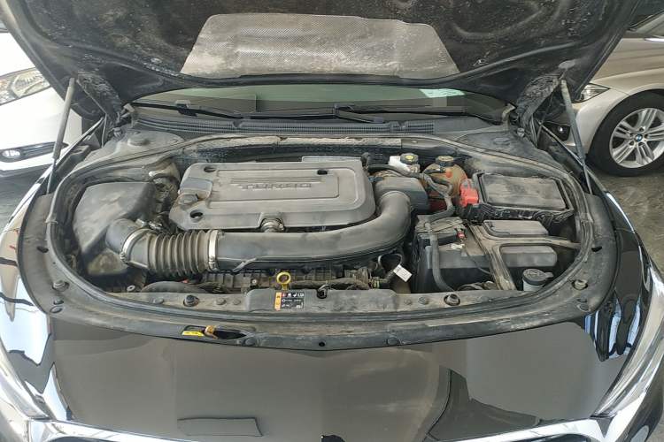 Used Buick LaCrosse 2021 652T Luxury Model Engine Bay