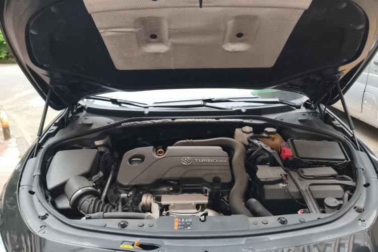 Used Buick LaCrosse 2021 552T Luxury Version Engine Bay