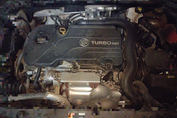 Used Buick LaCrosse 2021 552T Luxury Version Engine Bay