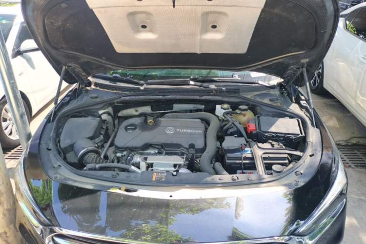 Used Buick LaCrosse 2021 552T Luxury Version Engine Bay