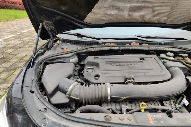 Used Buick LaCrosse 2021 652T Luxury Model Engine Bay Right