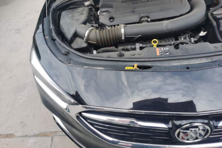 Used Buick LaCrosse 2021 652T Luxury Model Engine Bay Right