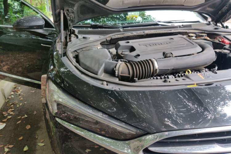 Used Buick LaCrosse 2021 652T Luxury Model Engine Bay Right
