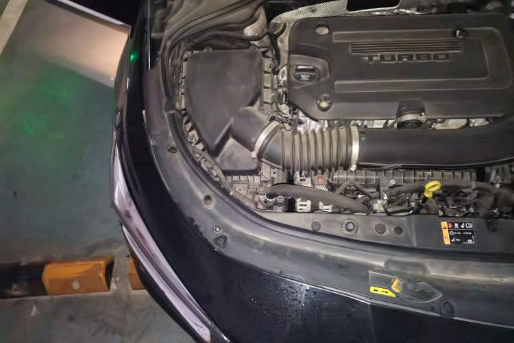 Used Buick LaCrosse 2021 652T Premium Edition Engine Bay Right