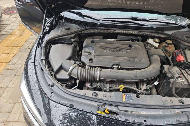 Used Buick LaCrosse 2021 652T Luxury Model Engine Bay Right