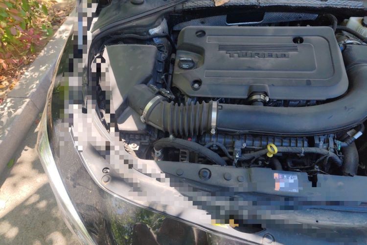 Used Buick LaCrosse 2021 Avenir Avia First-Edition Model Engine Bay Right
