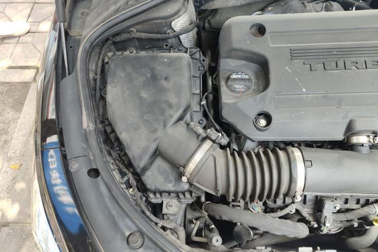 Used Buick LaCrosse 2021 652T Luxury Model Engine Bay Right