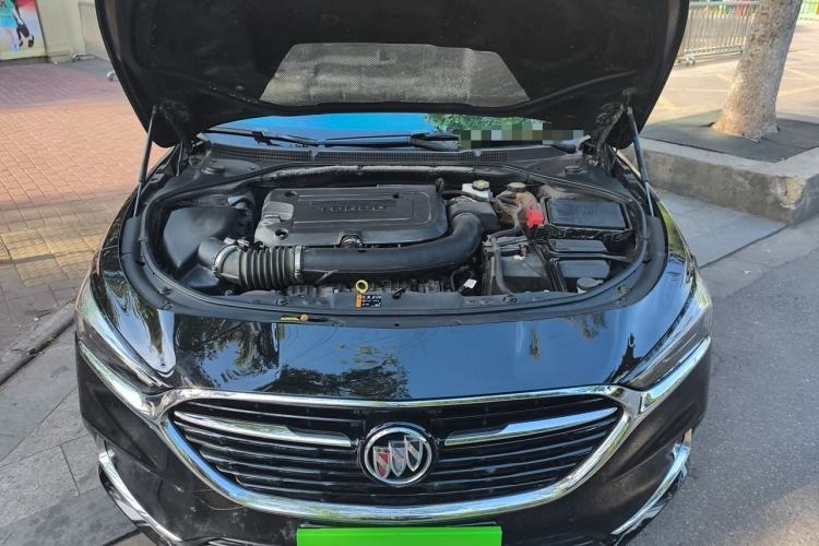 Used Buick LaCrosse 2021 652T Luxury Model Engine Bay