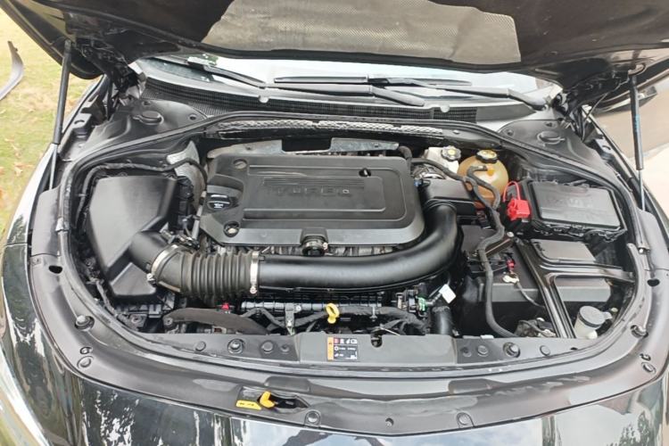 Used Buick LaCrosse 2021 652T Luxury Model Engine Bay