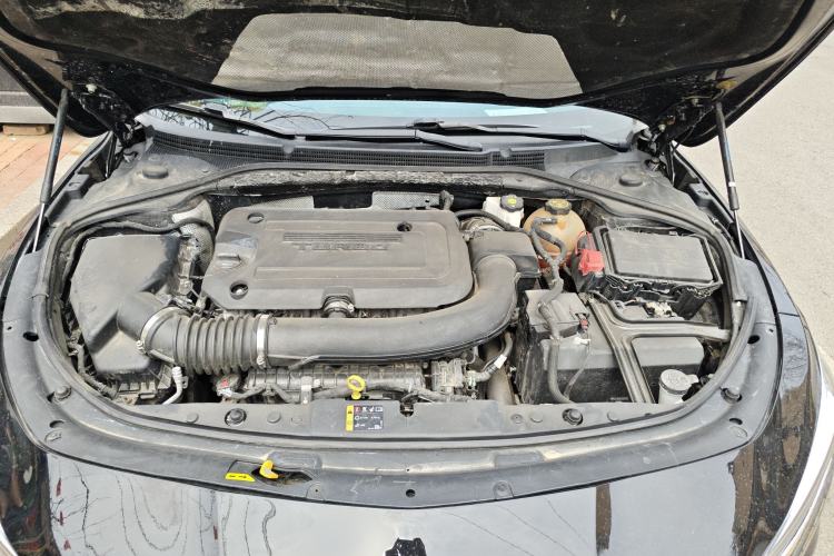 Used Buick LaCrosse 2021 652T Luxury Model Engine Bay