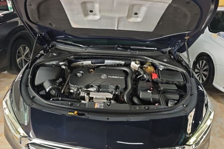 Used Buick LaCrosse 2021 552T Luxury Version Engine Bay