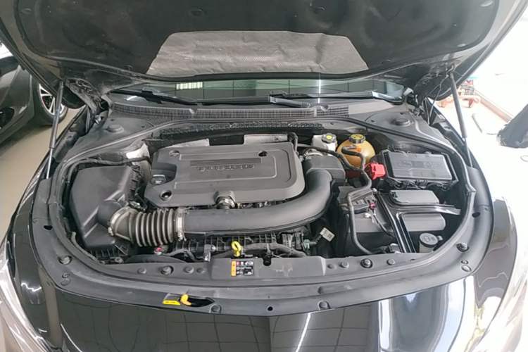 Used Buick LaCrosse 2021 652T Premium Edition Engine Bay