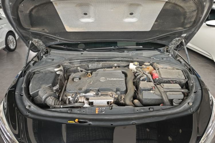 Used Buick LaCrosse 2021 552T Luxury Version Engine Bay
