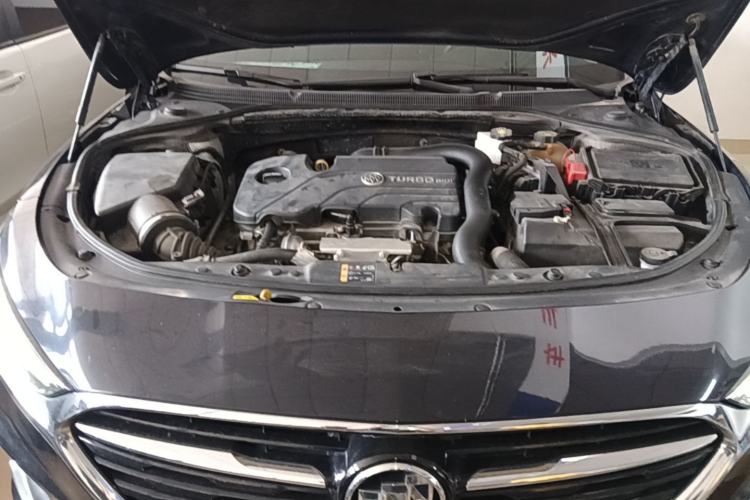 Used Buick LaCrosse 2021 552T Luxury Version Engine Bay