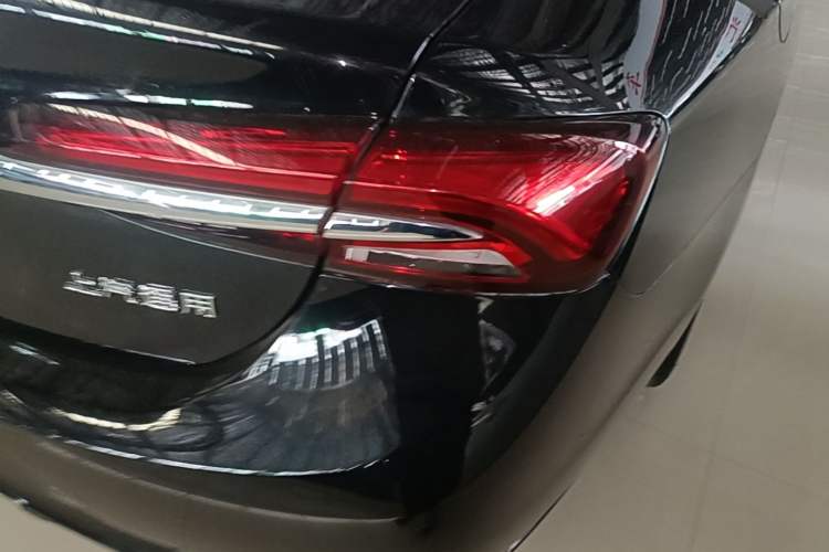 Used Buick LaCrosse 2021 652T Luxury Model Exterior 1