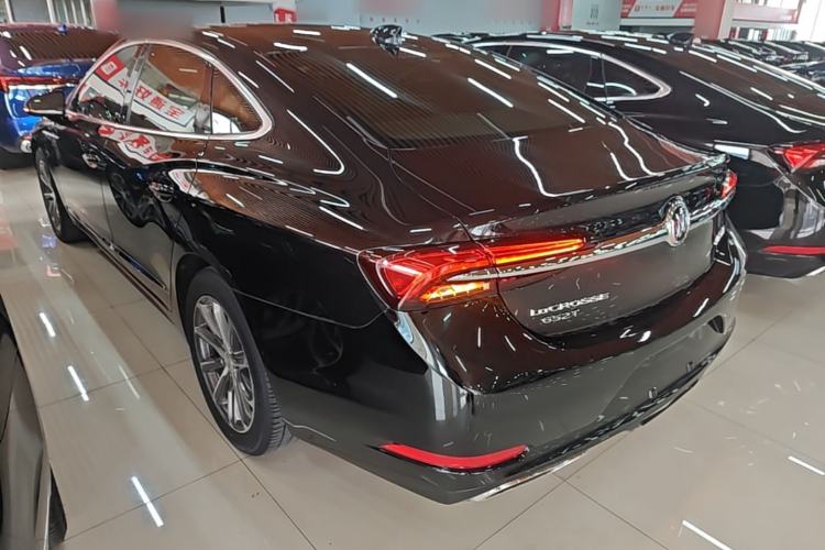 Used Buick LaCrosse 2021 652T Luxury Model Exterior 2