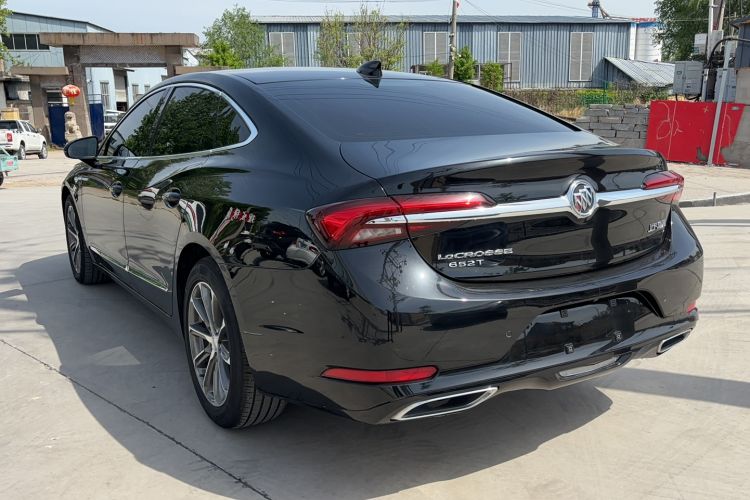 Used Buick LaCrosse 2021 652T Luxury Model Exterior 2