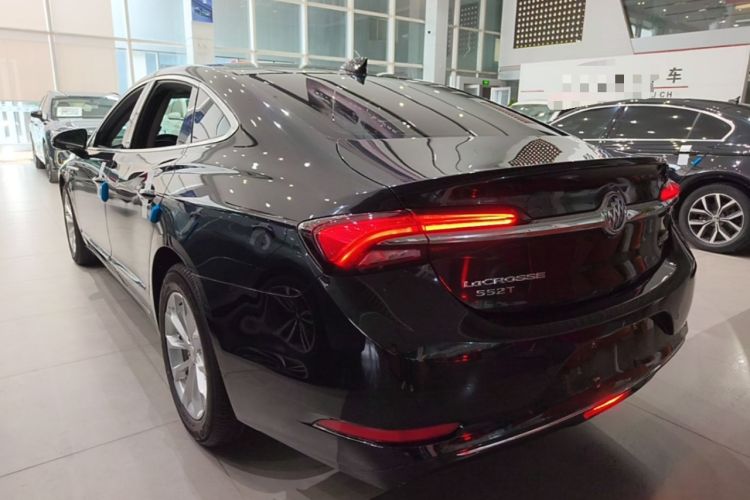 Used Buick LaCrosse 2021 552T Luxury Version Exterior 2