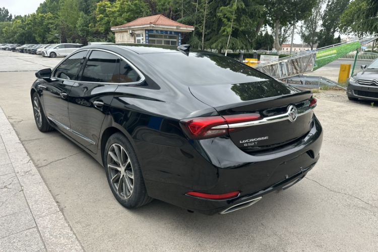 Used Buick LaCrosse 2021 652T Luxury Model Exterior 3