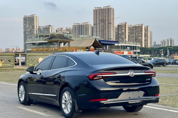 Used Buick LaCrosse 2021 552T Luxury Version Exterior 3