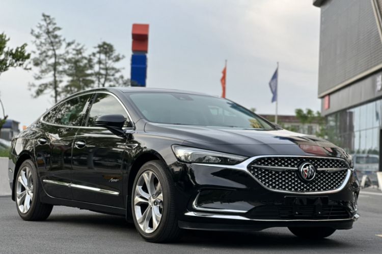 Used Buick LaCrosse 2021 Avenir Avia First-Edition Model Exterior 3