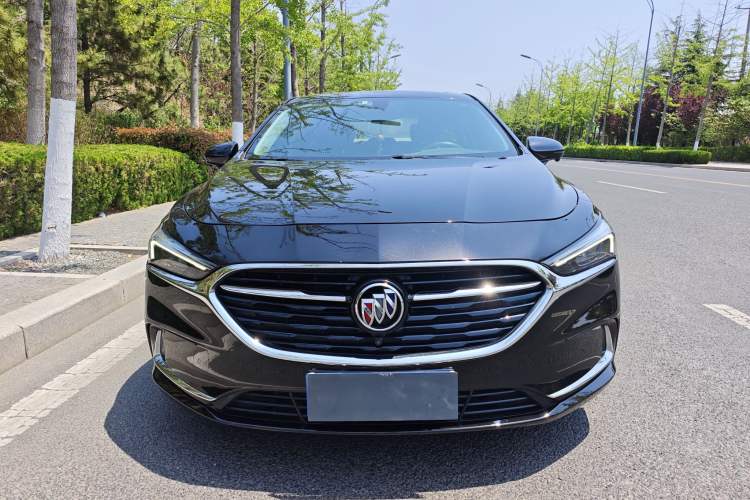 Used Buick LaCrosse 2021 652T Luxury Model Exterior 4