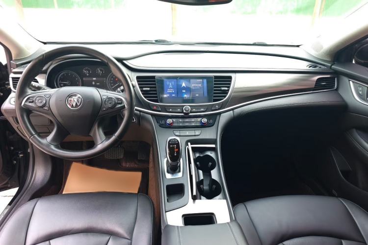 Used Buick LaCrosse 2021 652T Luxury Model Exterior 4