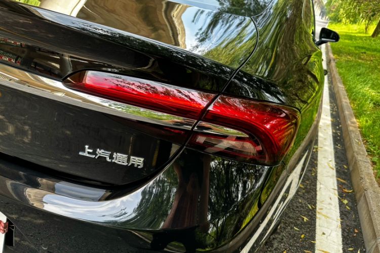 Used Buick LaCrosse 2021 652T Luxury Model Exterior 4