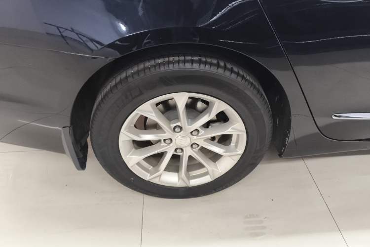 Used Buick LaCrosse 2021 552T Luxury Version Exterior 5
