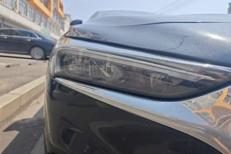 Used Buick LaCrosse 2021 652T Luxury Model Exterior 6
