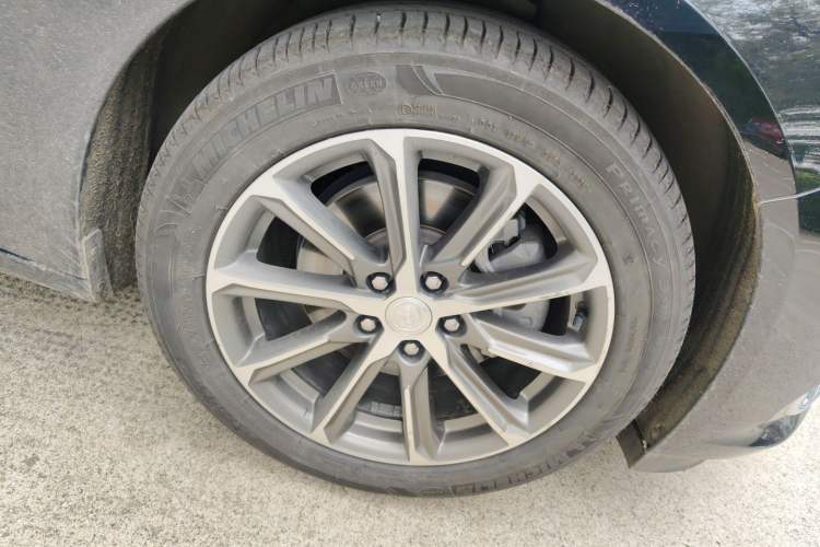 Used Buick LaCrosse 2021 652T Luxury Model Exterior 7