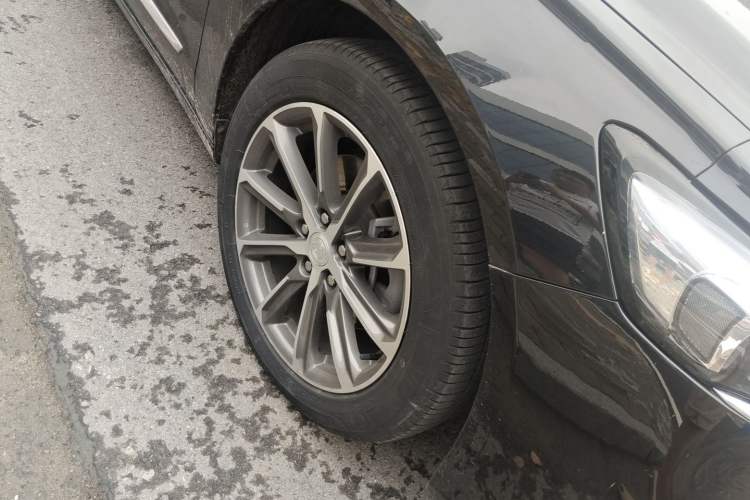 Used Buick LaCrosse 2021 652T Luxury Model Exterior 7