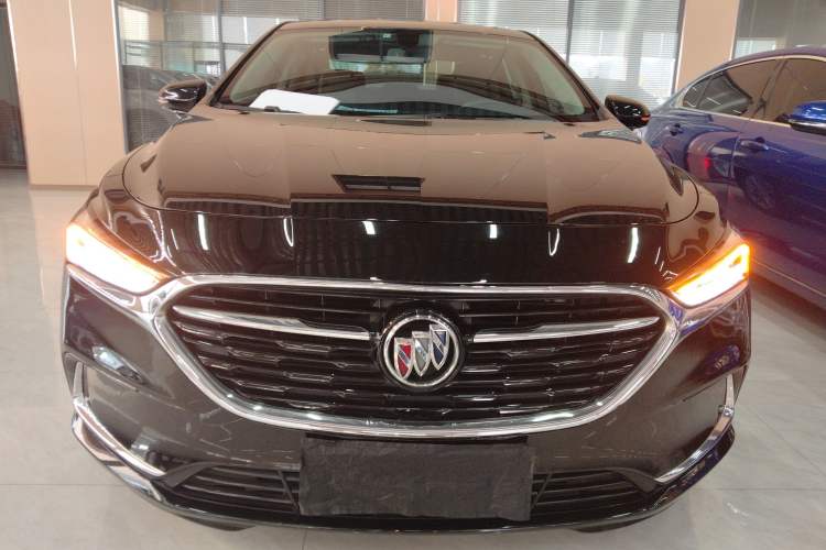 Used Buick LaCrosse 2021 552T Luxury Version Front