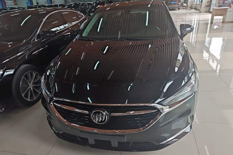 Used Buick LaCrosse 2021 652T Luxury Model Front