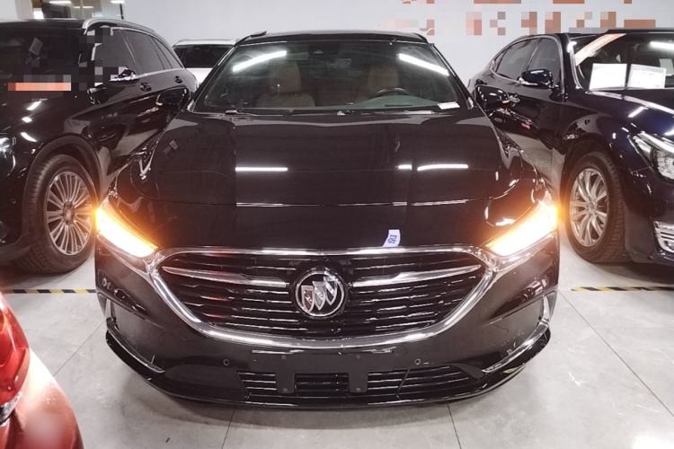 Used Buick LaCrosse 2021 652T Premium Edition Front