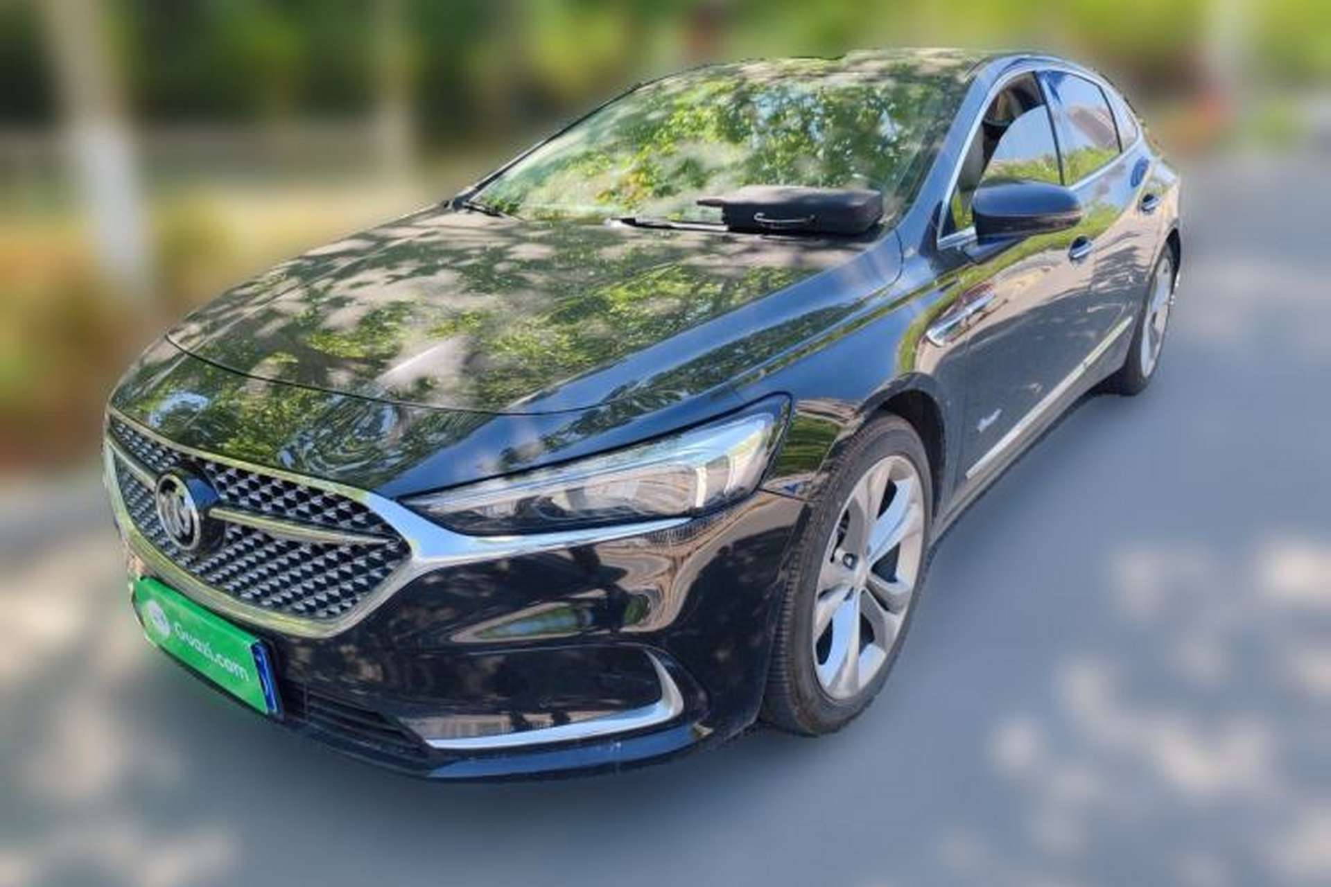 Used Buick LaCrosse 2021 Avenir Avia First-Edition Model Front Left 45 Deg