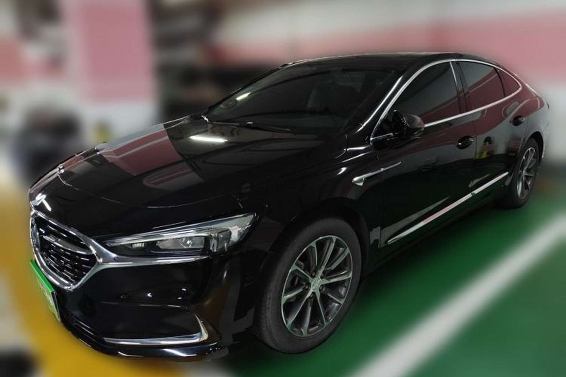 Used Buick LaCrosse 2021 652T Luxury Model Front Left 45 Deg