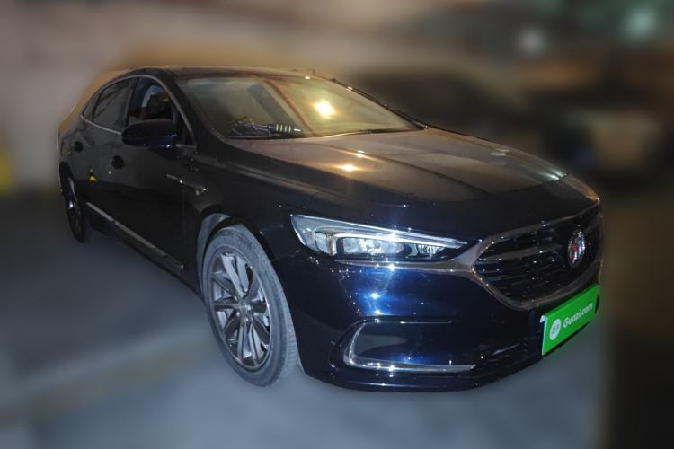 Used Buick LaCrosse 2021 652T Luxury Model Front Right 45 Deg