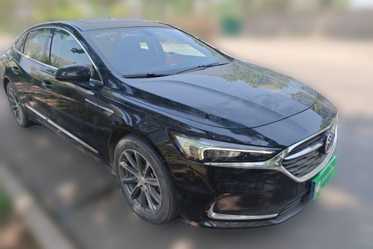 Used Buick LaCrosse 2021 652T Luxury Model Front Right 45 Deg