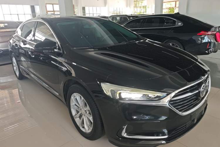 Used Buick LaCrosse 2021 552T Luxury Version Front Right 45 Deg