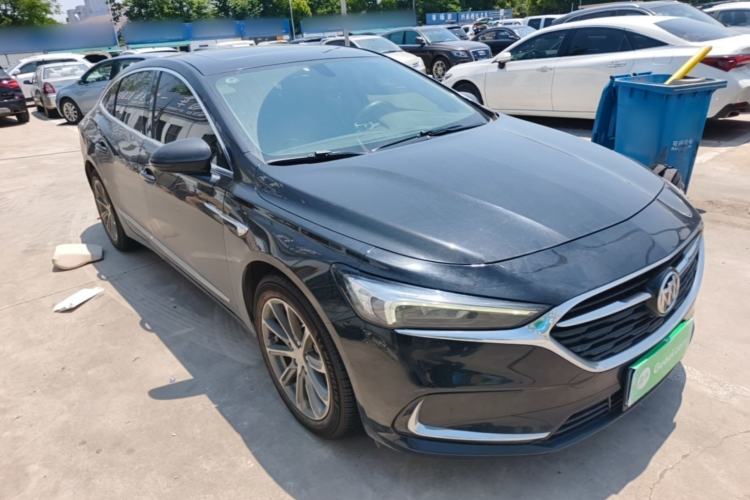 Used Buick LaCrosse 2021 652T Luxury Model Front Right 45 Deg