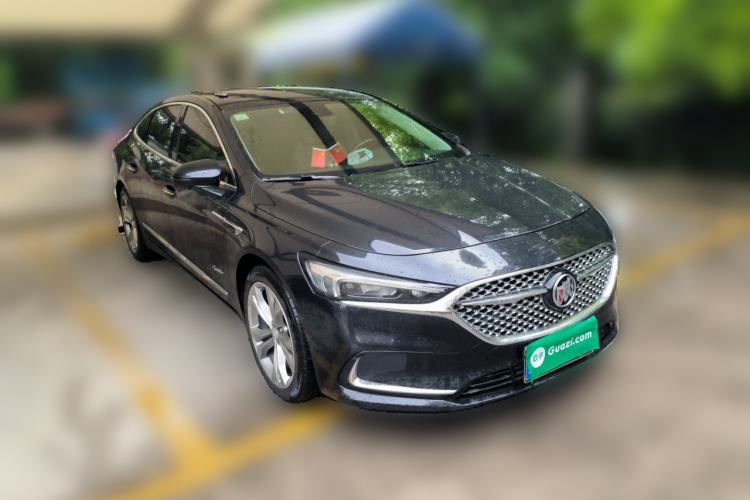 Used Buick LaCrosse 2021 Avenir Aivia Flagship Model Front Right 45 Deg