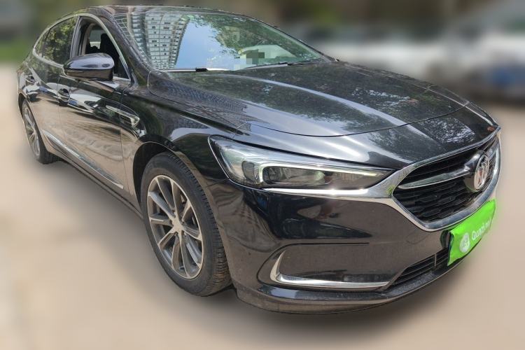 Used Buick LaCrosse 2021 652T Luxury Model Front Right 45 Deg